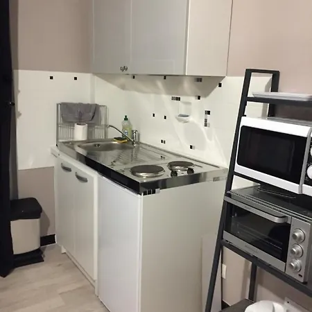 W Proche Aeroport Bale Mulhouse Saint-Louis (Haut-Rhin)